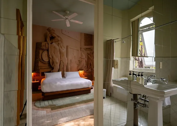 Hotel Casa Bosques Mexico City